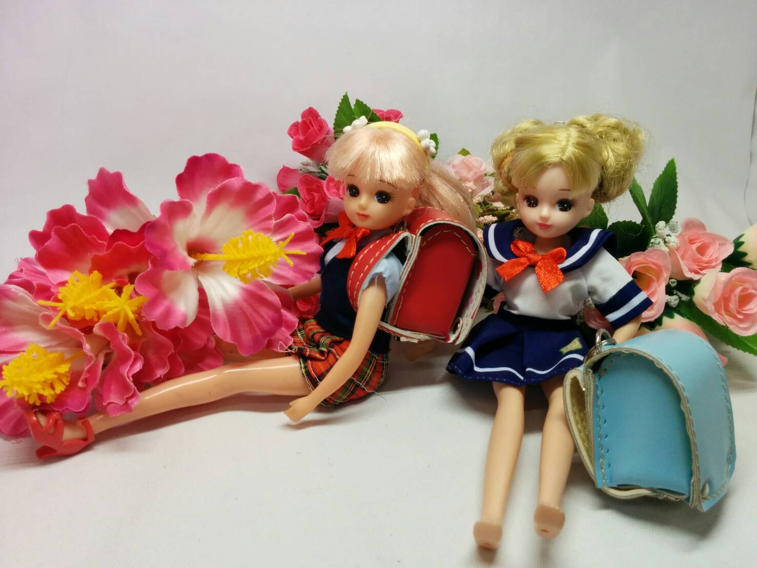可愛いお人形にもミニランキーホルダー ランドセルのリメイク 革製品専門店 Canars Japan カナーズ ジャパン