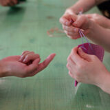 ランドセルリメイク・レザー製品の専門店カナーズ・ジャパン｜オーダーメイドの贈り物に人気の”レザー体験教室のご案内｜本格レザーにふれる、やさしいひととき”画像です。